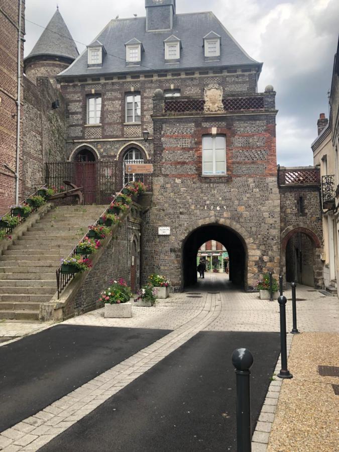 Le Lion D Or Apartamento Le Tréport Exterior foto